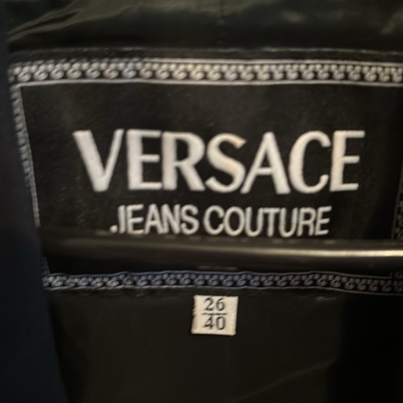 Versace couture collection. I will be taking this post down shortly. - Picture 2 of 9